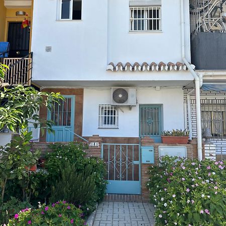 Apartamentos Masbambu Malaga Exterior photo